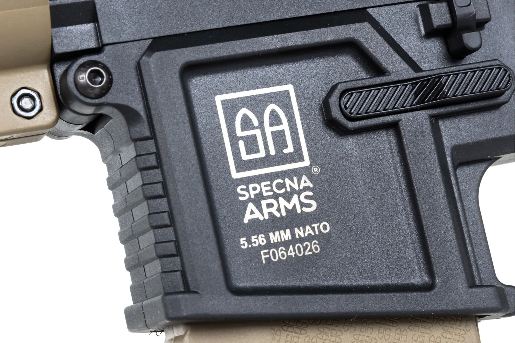 SPECNA ARMS M4 FLEX Light Ops / New Receiver HAL ETU Gen.II - half tan (SA-F05-RL)