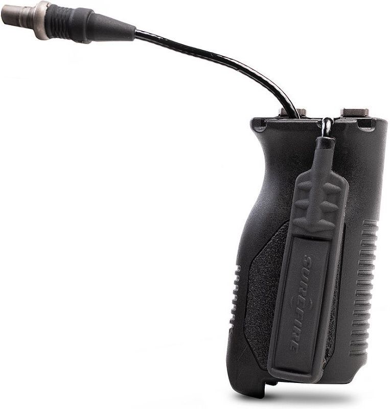 STRIKE INDUSTRIES Grip M-LOK Angled Vertical, long - čierny