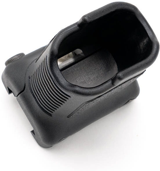 STRIKE INDUSTRIES Picatinny Angled Vertical Grip, long - čierny