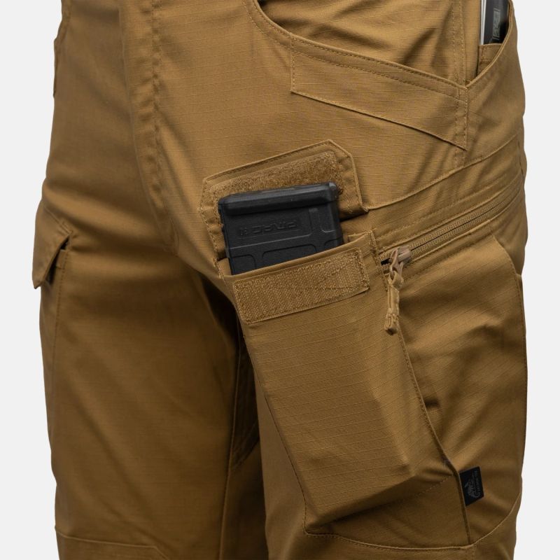 HELIKON Krátke nohavice UTS 11" PolyCotton Stretch Ripstop - black (SP-UTK-SP-01)