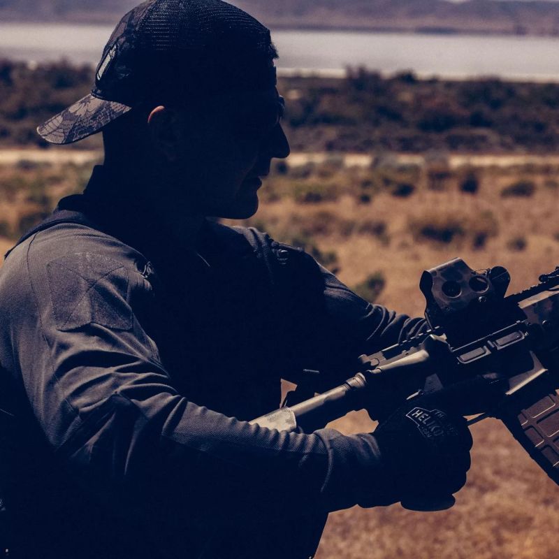 HELIKON Baseball šiltovka Hawaiian Trucker Cap - dark ops (CZ-HTR-SP-1N)