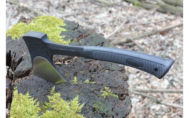 MFH Sekera oceľová čepeľ, gumená rukoväť (27761)