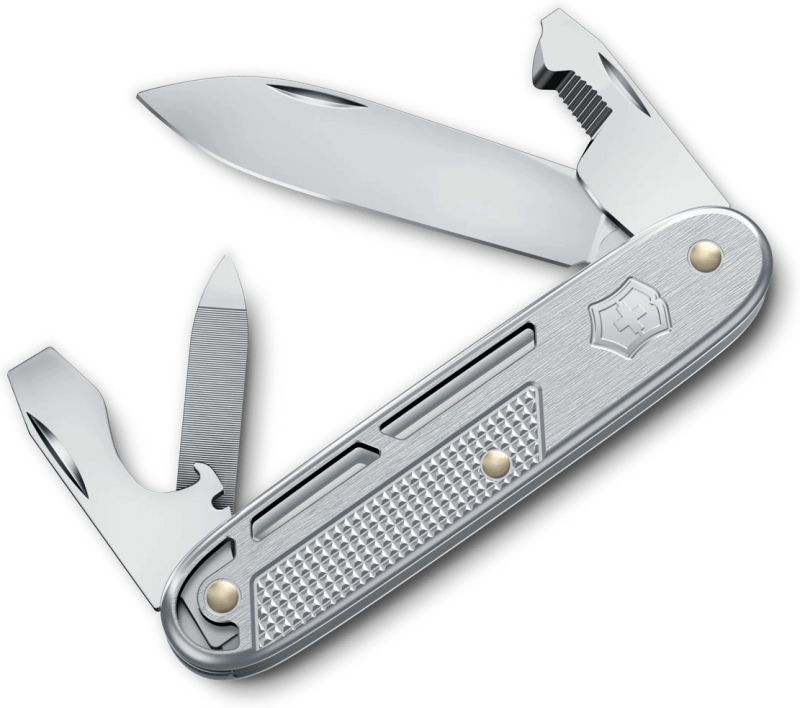 VICTORINOX Zatvárací nôž SYNERGY ALOX 93mm - silver (0.8216.26)