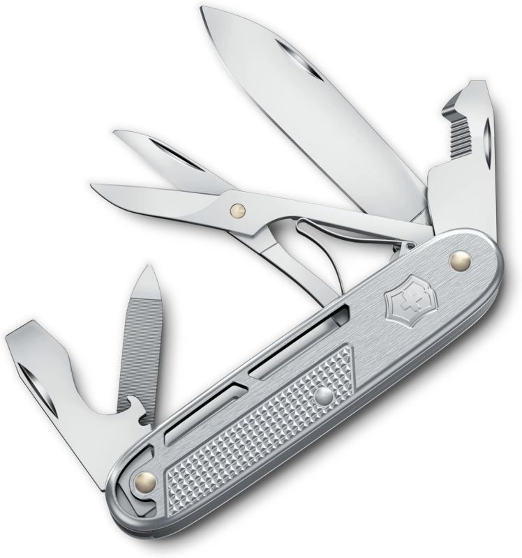 VICTORINOX Zatvárací nôž SYNERGY X ALOX 93mm - silver (0.8226.26)