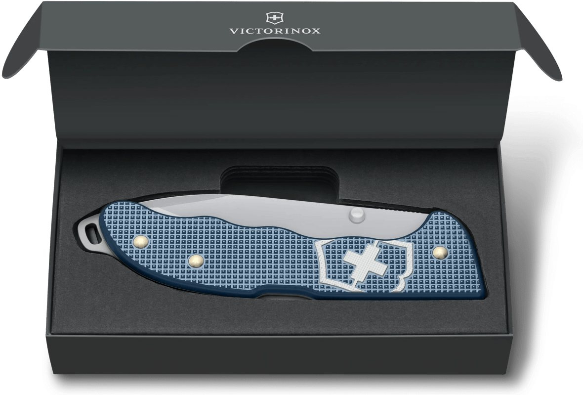 VICTORINOX Zatvárací nôž EVOKE ALOX LE 2026 - glacial blue (0.9415.L26)