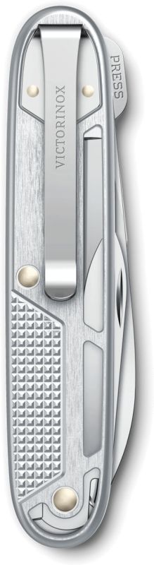 VICTORINOX Zatvárací nôž SYNERGY ALOX 93mm - silver (0.8216.26)