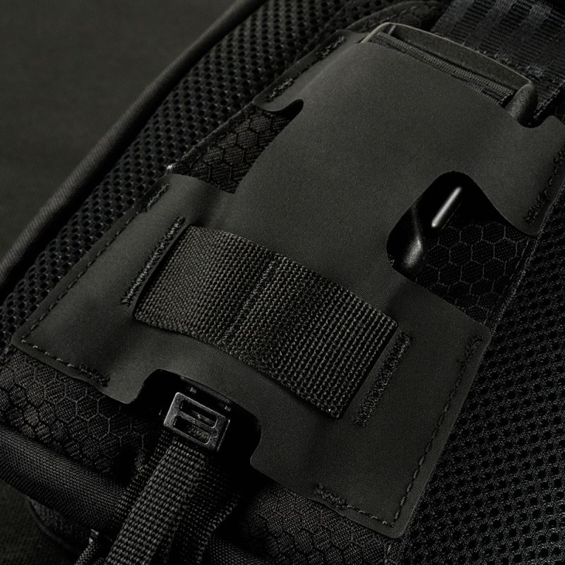 M-TAC Taška na plece pre skryté nosenie zbrane Elite Hex - black (10175002)