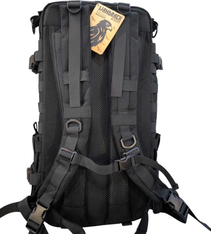 WANDRACK TACTICAL Batoh Milvus Magnus - black