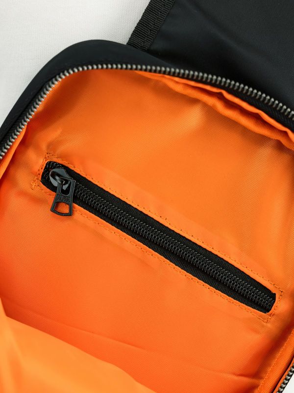 ALPHA INDUSTRIES Taška cez rameno Label Sling Bag - black (266944/03)