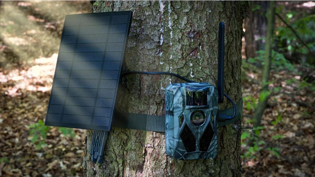 EVOLVEO Fotopasca so 4G, StrongVision Solar 4G, aplikáciou a solárnym panelom