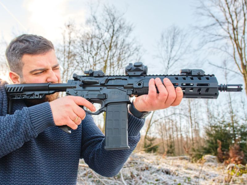 UMAREX Vzduchovka CO2 UX Strike Force, kal. 4,5mm BB (5.8475)