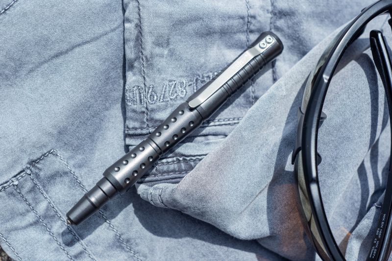 UZI Taktické pero 5,5" (UZITP19GM)