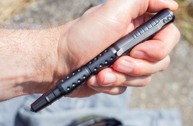 UZI Taktické pero 5,5" (UZITP19GM)