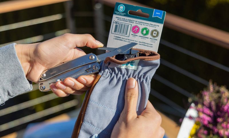 LEATHERMAN Multitool WINGMAN - silver (832523)