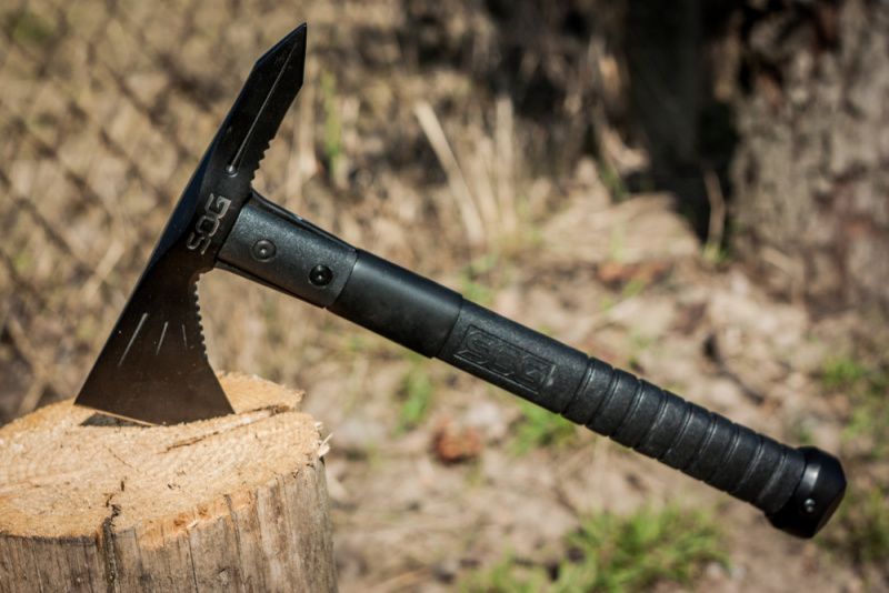 SOG Tactical Tomahawk (SOGF01TNCP)