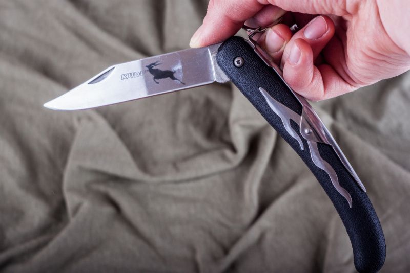 COLD STEEL Zatvárací nôž KUDU (20K)